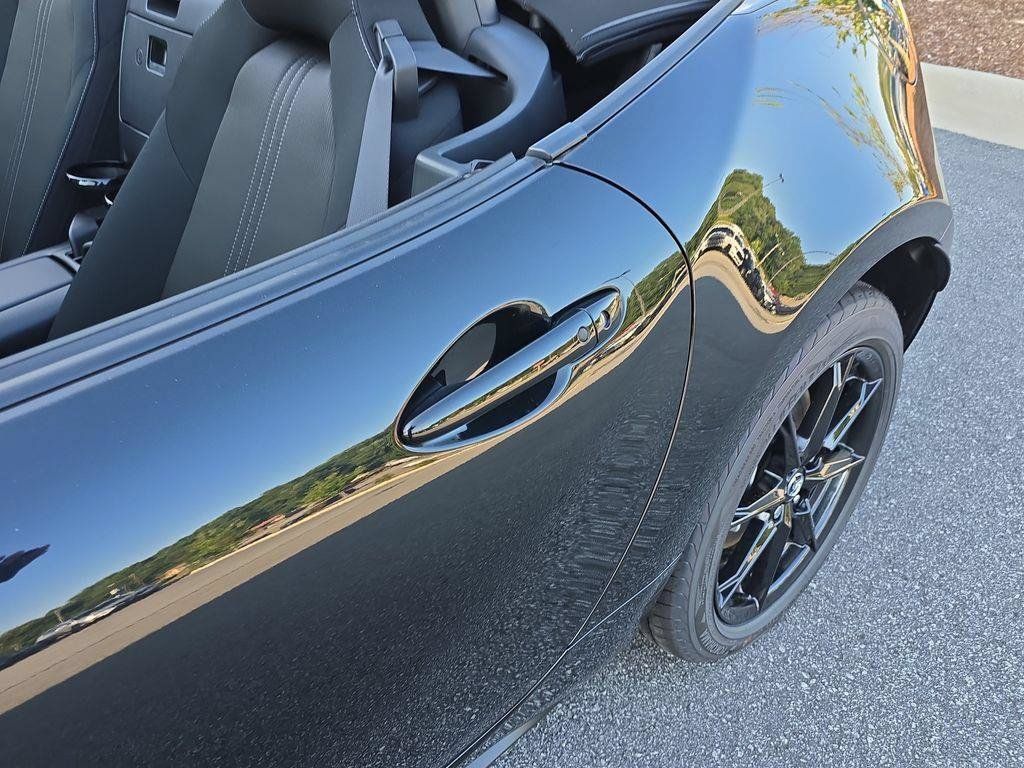 New 2026 MAZDA MX-5 Miata Sport w/ Interior Package RWD image 11