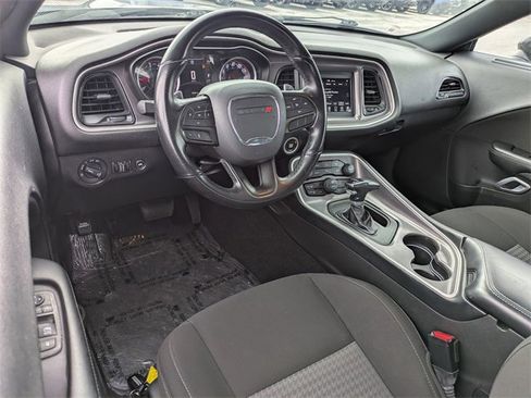 Used 2022 Dodge Challenger GT image 19