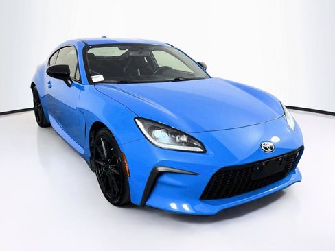 Used 2022 Toyota GR86 Premium RWD image 7