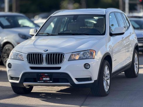 Used 2013 BMW X3 xDrive28i AWD/4WD image 2