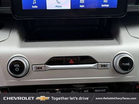 Used 2022 Ford Explorer XLT w/ Class IV Trailer Tow Package image 25