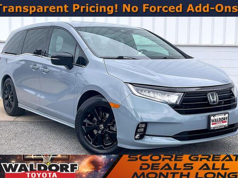 Used 2023 Honda Odyssey Sport image 1