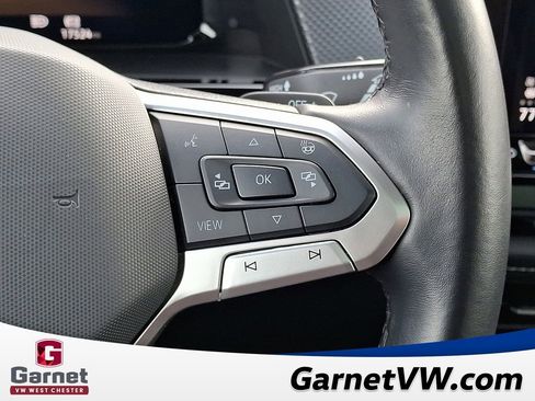 Certified 2024 Volkswagen Atlas Cross Sport SEL R-Line image 22