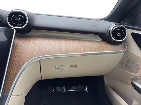 Used 2023 Mercedes-Benz C 300 4MATIC Sedan image 56