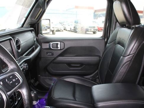 Used 2022 Jeep Wrangler Unlimited Sahara w/ Cold Weather Group image 46