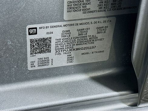 Used 2024 GMC Sierra 1500 Elevation image 12