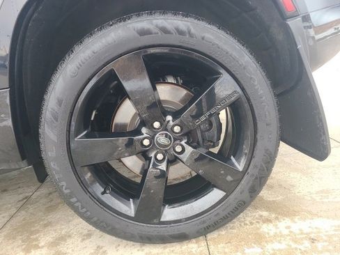 Used 2023 Land Rover Defender 110 Carpathian Edition image 12