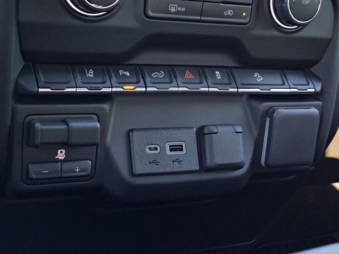 New 2026 Chevrolet Silverado 2500 Custom w/ Custom Convenience Package image 21