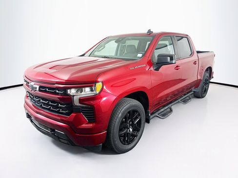 Used 2023 Chevrolet Silverado 1500 RST image 3