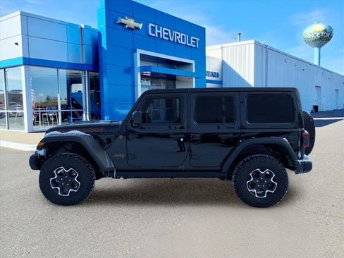 Used 2023 Jeep Wrangler Unlimited Rubicon w/ Steel Bumper Group image 7