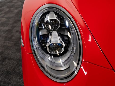 Used 2015 Porsche 911 Targa 4S image 25