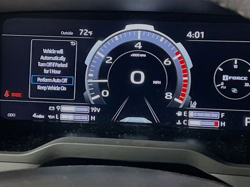 New 2026 Toyota Tundra Limited AWD/4WD image 18