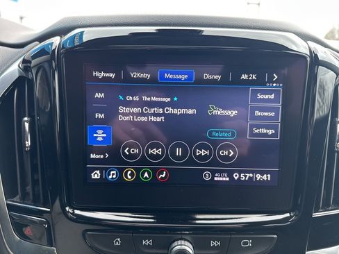 Used 2020 Chevrolet Traverse Premier image 28