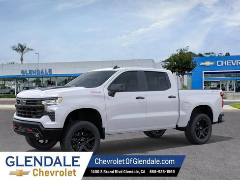 New 2026 Chevrolet Silverado 1500 LT Trail Boss w/ Convenience Package II AWD/4WD image 2