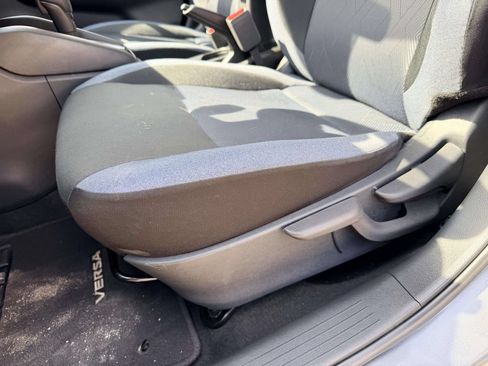 Used 2023 Nissan Versa SV FWD image 18