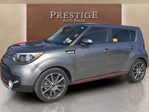 Used 2018 Kia Soul ! image 31