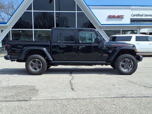 Used 2020 Jeep Gladiator Rubicon AWD/4WD image 6