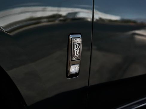 Used 2026 Rolls-Royce Cullinan Black Badge AWD/4WD image 11