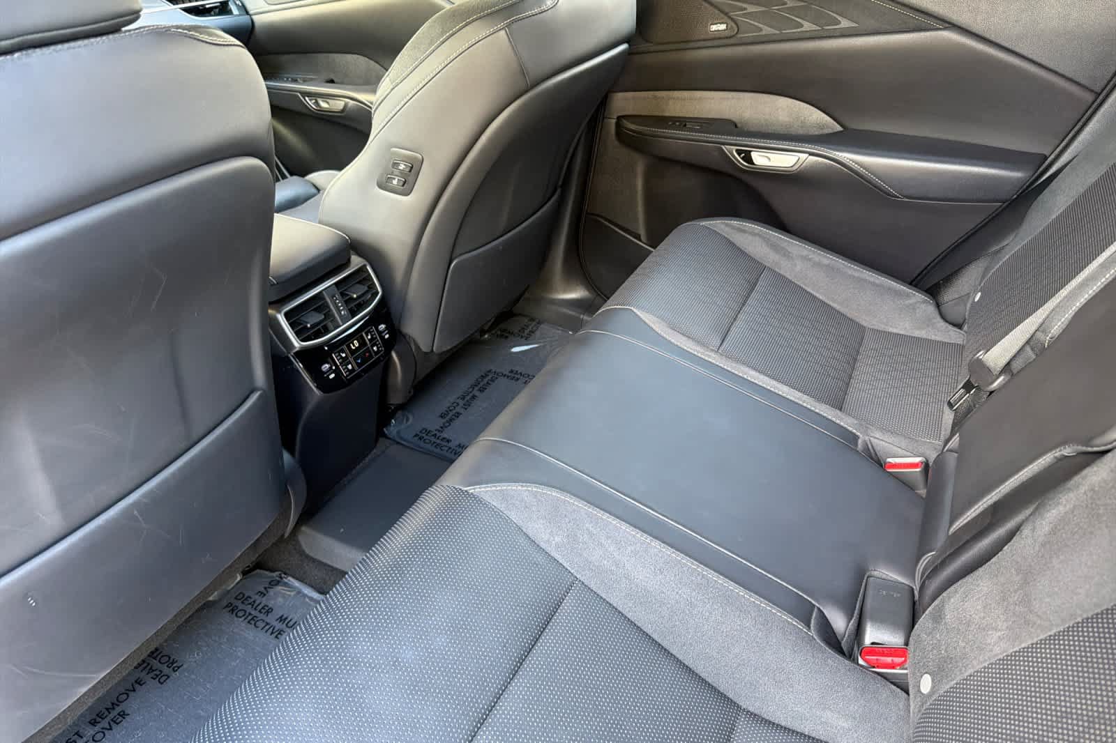 Certified 2024 Lexus RX 450h AWD w/ Convenience Package image 4