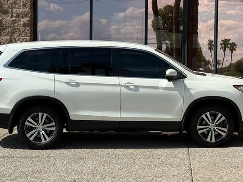 Used 2017 Honda Pilot EX image 14