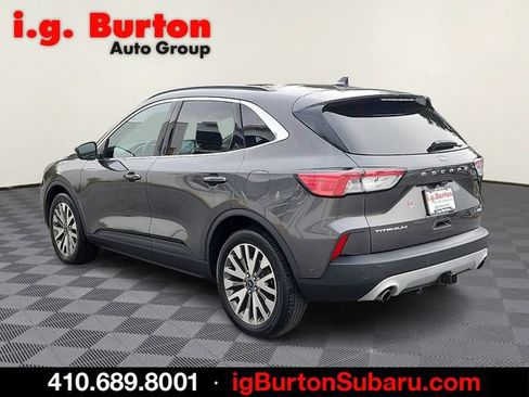 Used 2020 Ford Escape Titanium w/ Titanium Premium Package 2.0 AWD/4WD image 4