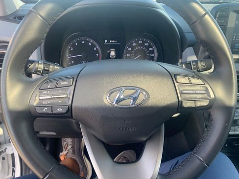 Certified 2021 Hyundai Kona Limited w/ Cargo Package AWD/4WD image 18