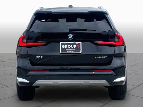 Used 2024 BMW X1 xDrive28i w/ Convenience Package image 4