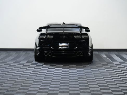 Used 2020 Chevrolet Camaro ZL1 RWD image 7