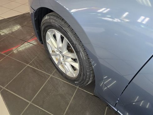 Used 2014 MAZDA MAZDA3 i Touring FWD image 28