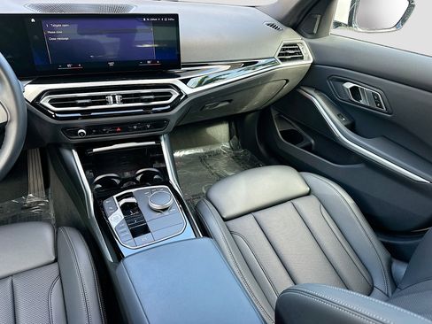 Certified 2023 BMW 330i Sedan w/ Driving Assistance Package image 23