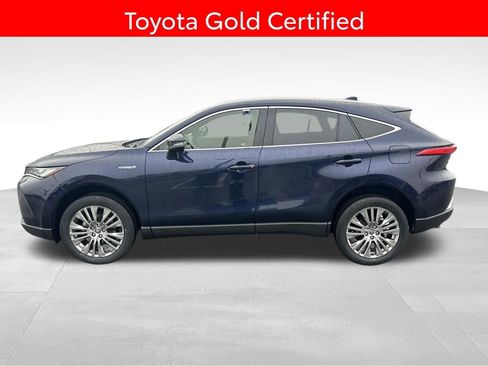 Certified 2021 Toyota Venza XLE w/ Softex Package image 2