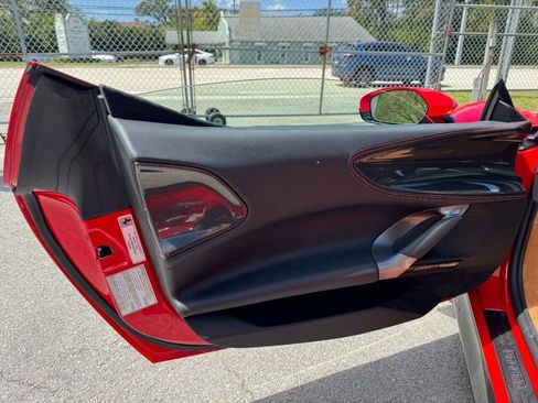 Used 2024 Ferrari SF90 Spider AWD/4WD image 25