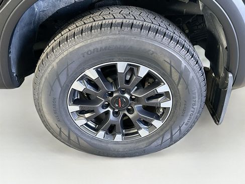Used 2021 Nissan Titan PRO-4X w/ Off Road Protection Package AWD/4WD image 11