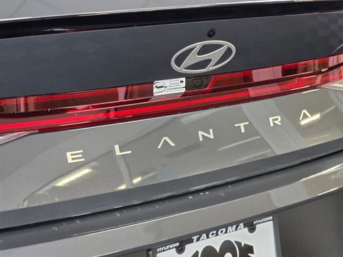 New 2026 Hyundai Elantra SEL Sport Premium FWD image 13