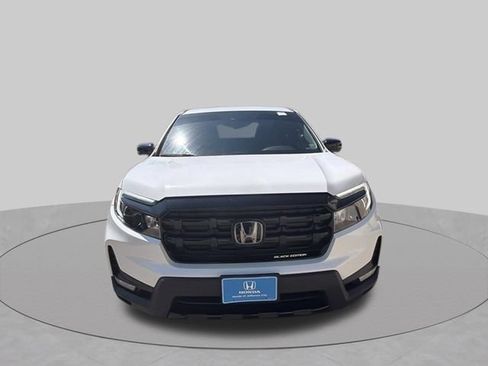 Used 2025 Honda Ridgeline Black Edition image 9