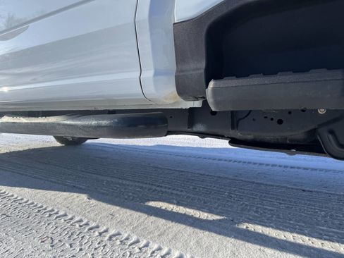 Used 2023 Ford F350 XLT w/ Camper Package image 23