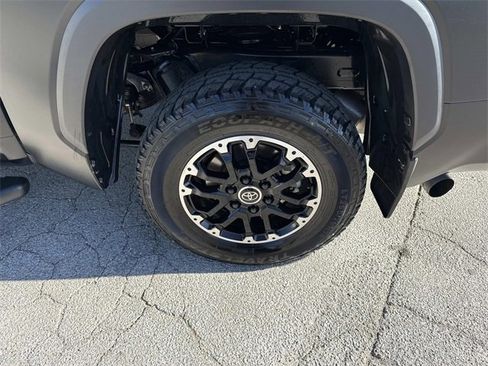 Used 2022 Toyota Tundra SR5 image 31