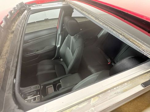 Used 2021 Honda Civic EX image 24