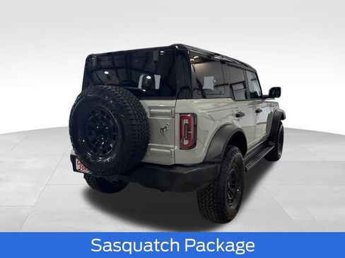 New 2026 Ford Bronco Outer Banks w/ Sasquatch Package image 7