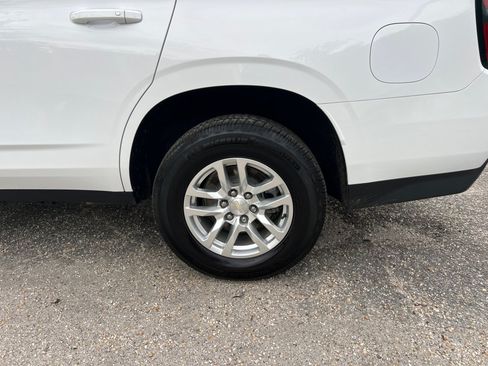 Used 2023 Chevrolet Tahoe LS AWD/4WD image 22