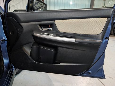 Used 2017 Subaru Crosstrek 2.0i Premium AWD/4WD image 24