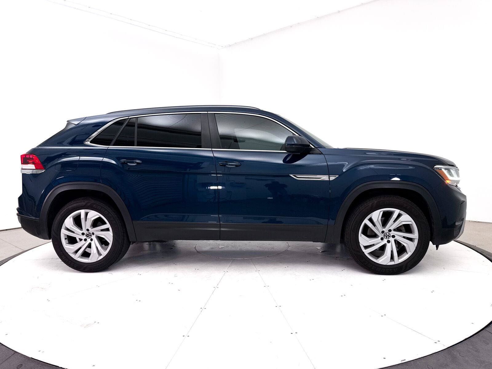 Used 2020 Volkswagen Atlas Cross Sport SEL FWD image 38