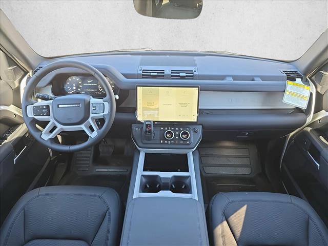 Used 2026 Land Rover Defender 110 X-Dynamic SE AWD/4WD image 9