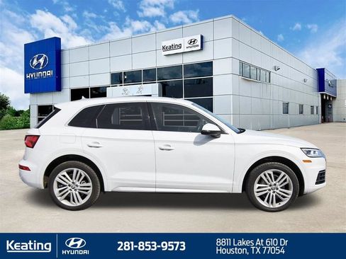 Used 2019 Audi Q5 2.0T Premium Plus w/ Premium Plus Package AWD/4WD image 4