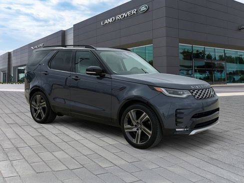 New 2026 Land Rover Discovery Limited Edition AWD/4WD image 7
