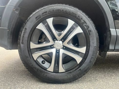 Used 2018 Toyota RAV4 LE w/ All Weather Liner Package AWD/4WD image 29