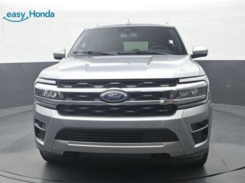 Used 2023 Ford Expedition Max Limited AWD/4WD image 2
