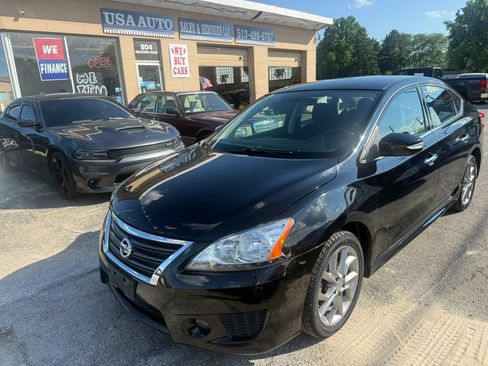 Used 2015 Nissan Sentra SR w/ Navigation Package FWD image 2