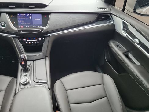 Used 2023 Cadillac XT5 Premium Luxury FWD image 15