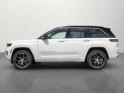 New 2025 Jeep Grand Cherokee Summit